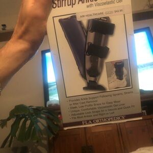 Stirrup Ankle Brace with Viscoelastic Gel - Blue